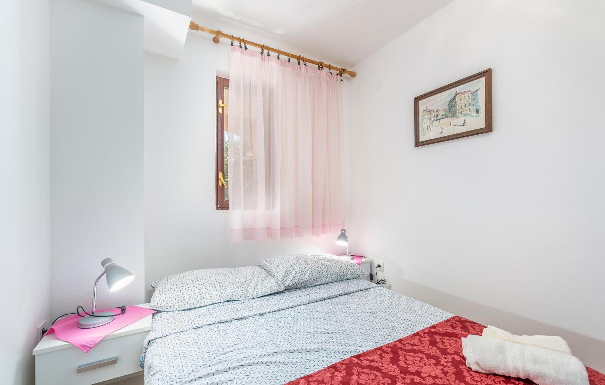 Apartments Feniks โปเรช ห้อง รูปภาพ